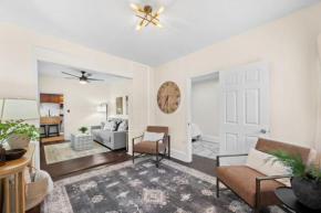 Charming Home in Cleveland 3215